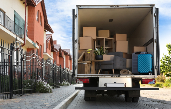 فك وتركيب الأثاث